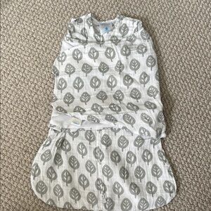 Halo Gray Leaf Swaddle Sleep Sack (Newborn)